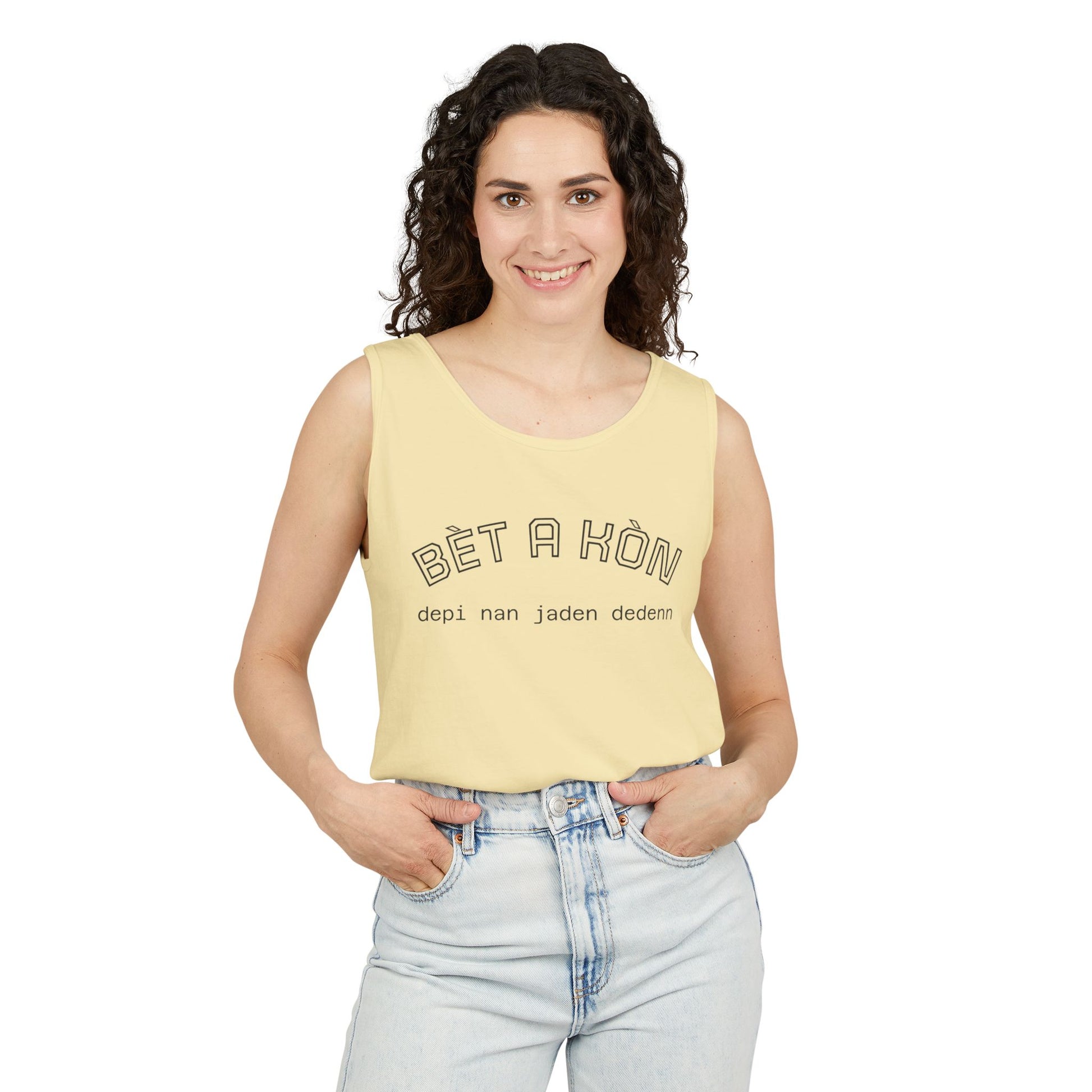 Bèt a Kòn Unisex Garment