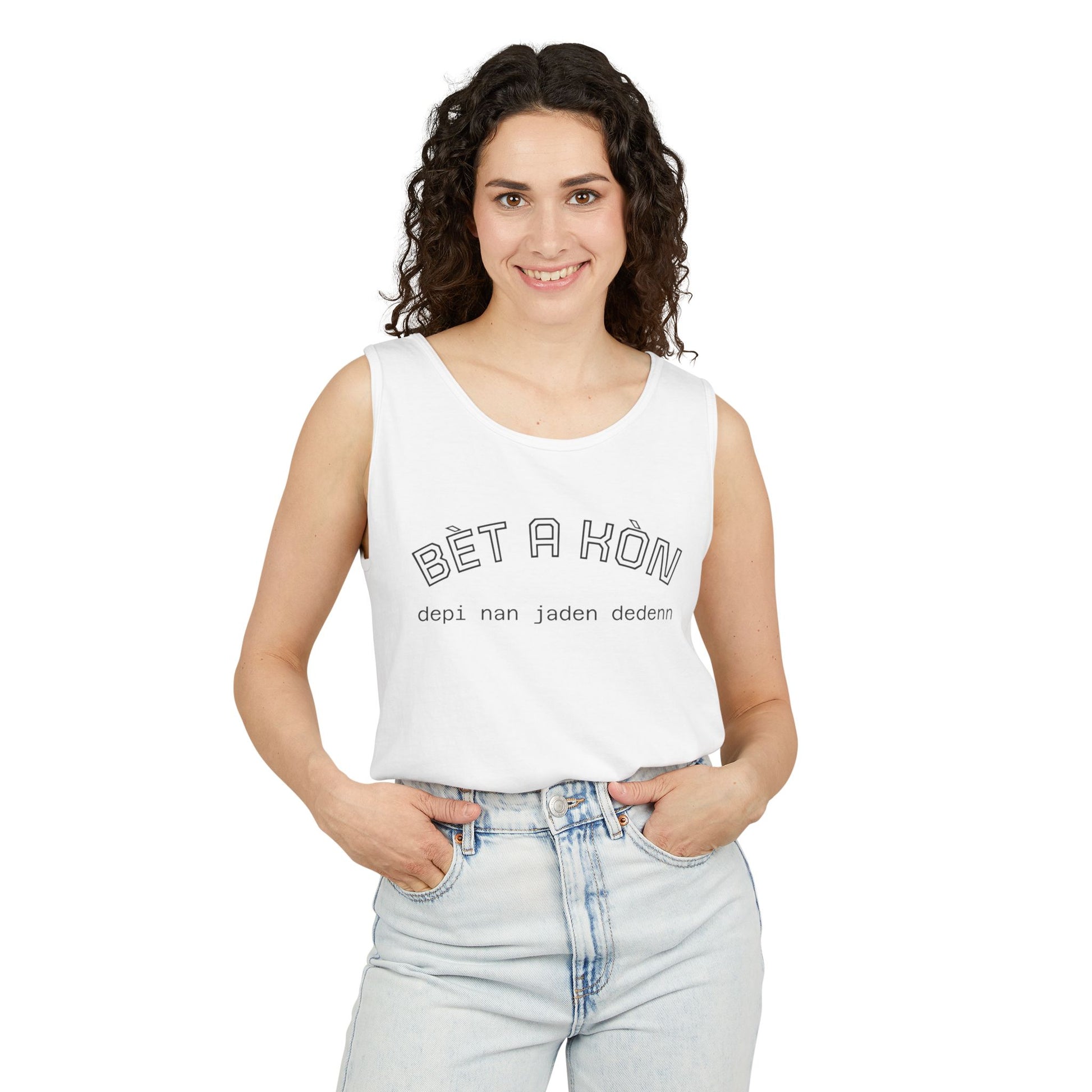 Bèt a Kòn Unisex Garment